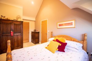 Photo 35- click for photo gallery